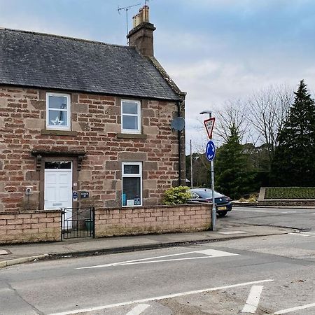 The Ramblers Rest - Whole Apartment - Pet Friendly - Close To Amenities And Walks Edzell Екстериор снимка