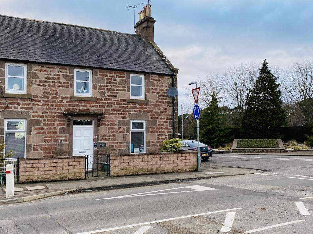 The Ramblers Rest - Whole Apartment - Pet Friendly - Close To Amenities And Walks Edzell Екстериор снимка